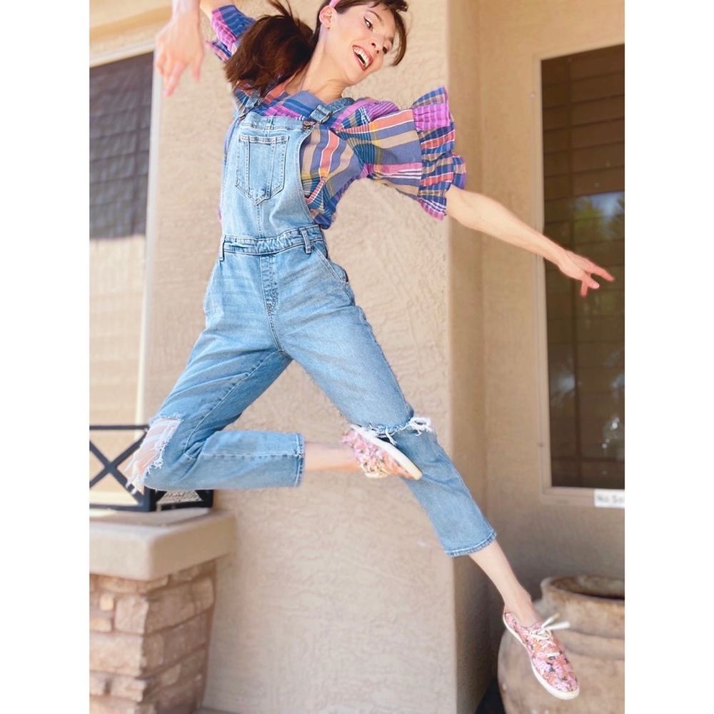 OLD NAVY Stella Distressed Ripped Denim Jean Overalls S